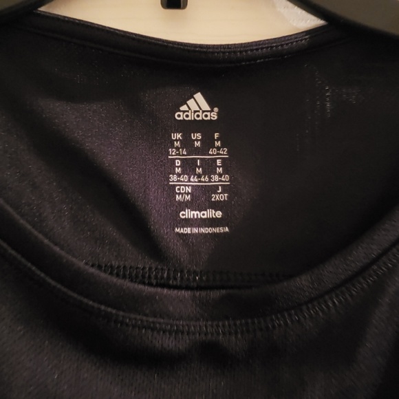Black Adidas Running Shirt - Picture 2 of 3